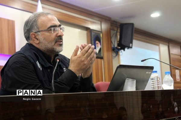 کارگاه آموزش خبرنگاری پانا ویژه دختران دانش‌آموز در قم