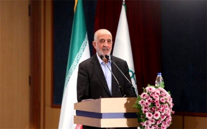 شکایت شهرداری تهران از مجموعه ورزشی انقلاب درباره قطع درختان
