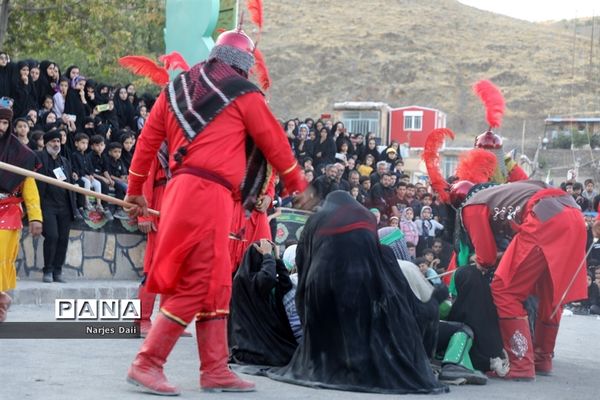 برگزاری مراسم تعزیه‌خوانی در روستاهای اطراف مشهد