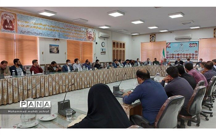 وظیفه مسئولان در هفته دولت، تبیین دستاوردها و خدمات ارزنده دولت به مردم است