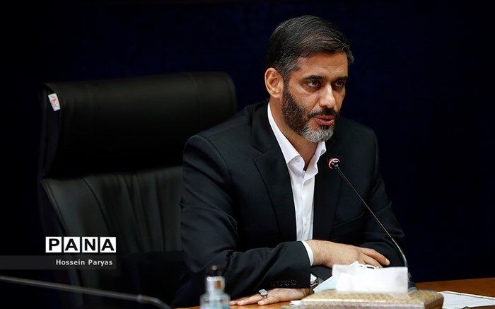 به‌کارگیری ظرفیت تجار مسلمان جهت توسعه فرهنگی و اقتصادی مناطق آزاد