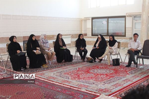 جلسه هماهنگی کمیته‌های اردوی ملی قطبی دانش‌آموزان پیشتاز قطب 5 آذربایجان غربی