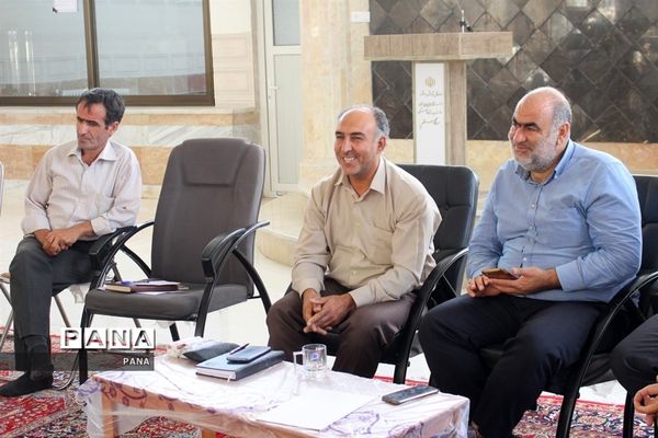 جلسه هماهنگی کمیته‌های اردوی ملی قطبی دانش‌آموزان پیشتاز قطب 5 آذربایجان غربی