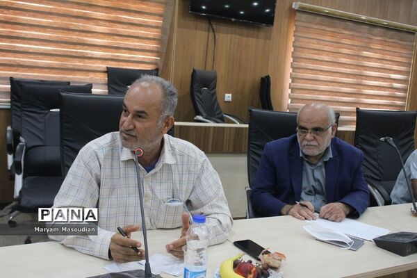 نشست هم‌اندیشی و بررسی مسائل و مشکلات ورزش روستایی و هماهنگی جام پرچم استان بوشهر