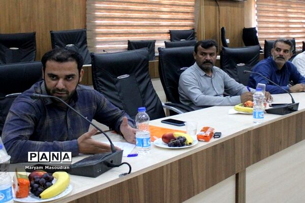 نشست هم‌اندیشی و بررسی مسائل و مشکلات ورزش روستایی و هماهنگی جام پرچم استان بوشهر