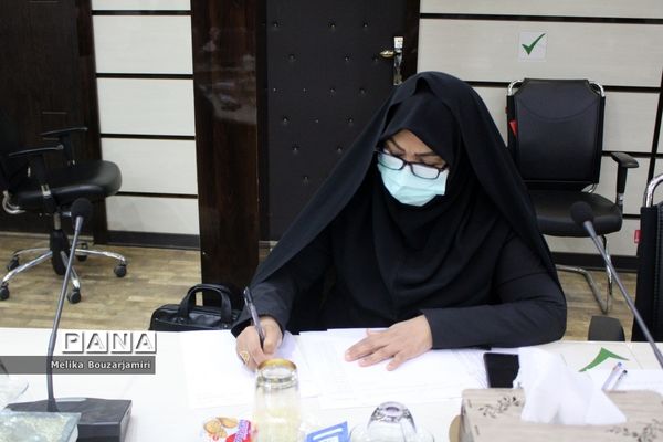 جلسه کارگروه پرورشی، فرهنگی، تربیت‌بدنی و سازمان دانش‌آموزی اداره‌کل آموزش و پرورش استان بوشهر