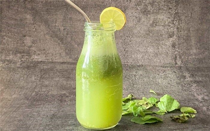‌روش تهیه اسموتی لیمو و نعناع