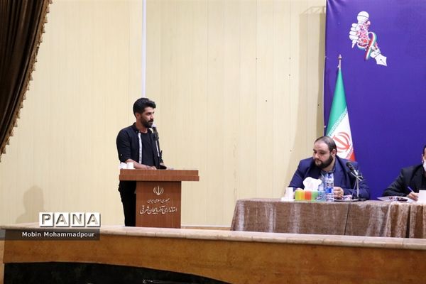 نشست خبری استاندار آذربایجان شرقی به‌مناسبت هفته دولت