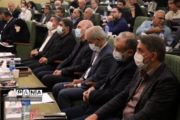 نشست خبری استاندار آذربایجان شرقی به‌مناسبت هفته دولت