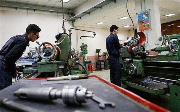 باید آموزش و پرورش و صنعت نسبت به هم احساس نیاز پیدا کنند