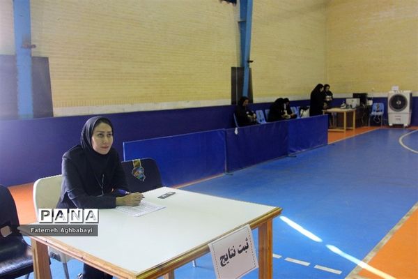 آغاز مسابقات شطرنج دانش‌آموزان دختر در شهرکرد