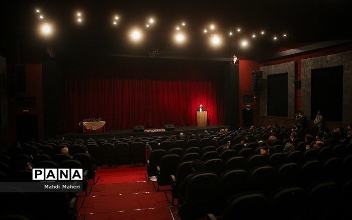 آثار راه‌یافته به بخش مسابقه چهارمین دوره جشنواره آنلاین فیلم‌ کوتاه پاک‌کن