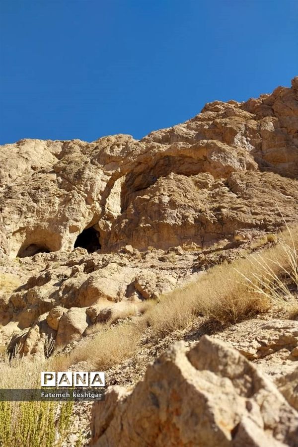 غار فارس اولین پل سنگی جهان