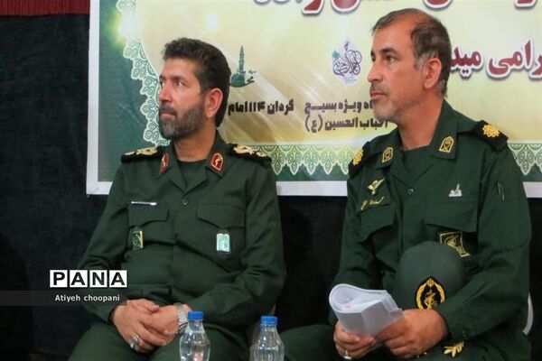 برگزاری نشست سیاسی و بصیرت‌افزایی جهاد تبیین در مسجد احباب‌الحسین منطقه ۱۴