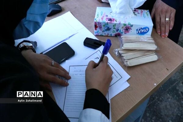 برگزاری اردوی جهادی پزشکی دبیرستان شهید‌بهایی در شهرستان رباط‌کریم