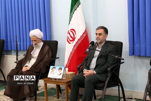 دیدار استاندار مازندران با نماینده ولی فقیه