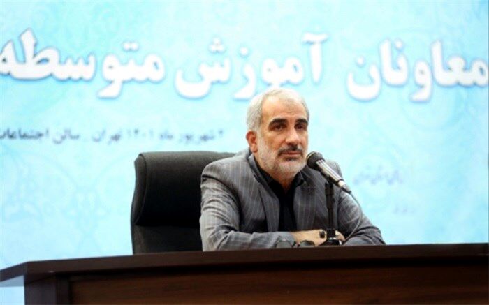 تحول در آموزش‌وپرورش با تغییرات کوچک میسر خواهد شد