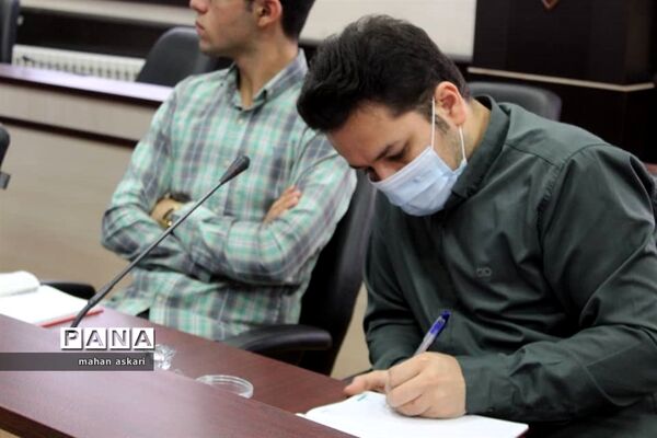 نشست فرماندار گلوگاه با خبرنگاران و اصحاب رسانه