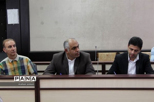 نشست فرماندار گلوگاه با خبرنگاران و اصحاب رسانه