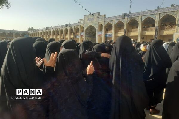 تشییع پیکر مطهر دو شهید امنیت در شیراز