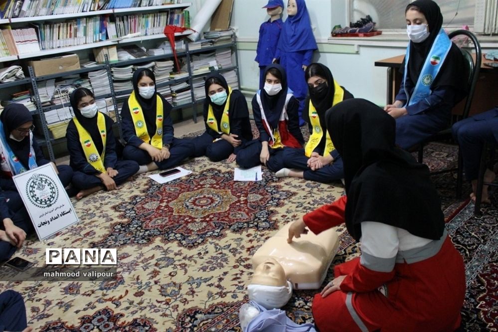 برگزاری پیش اردوی قطبی سازمان دانش آموزی درقزوین