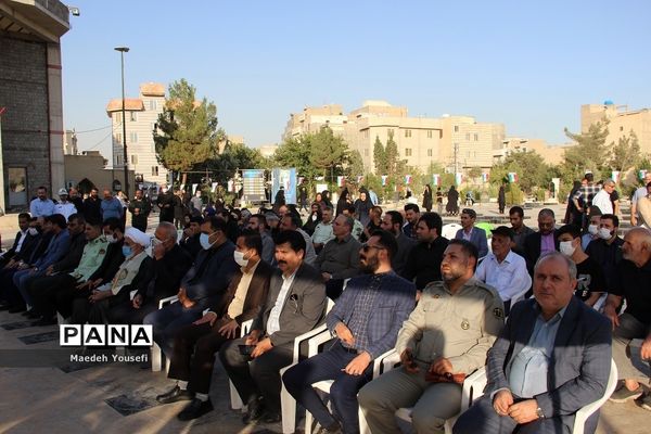 عطرافشانی و گلباران مزارشهدای آستان مقدس امامزاده عقیل (ع) اسلامشهر