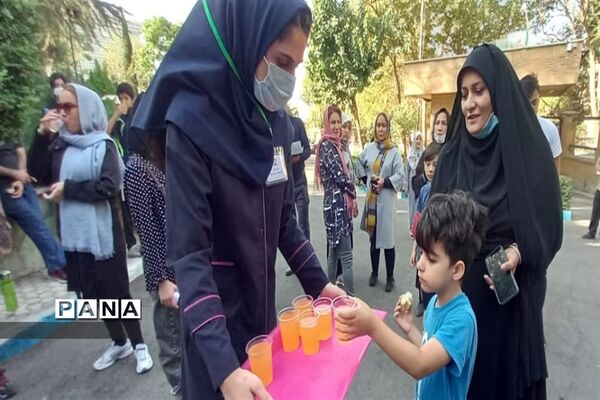 برگزاری آیین پیاده‌رویی همگانی همزمان با سراسر کشور