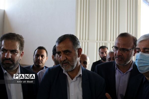 بازدید وزیر ورزش و جوانان از سالن امام رضا(ع) سورک