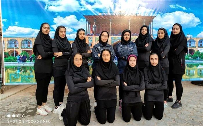 اعزام تیم دختران تکواندوکار قم به رقابت‌های قهرمانی دانش‌آموزان کشور