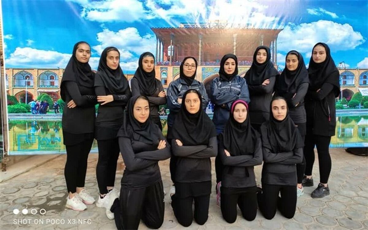 اعزام تیم دختران تکواندوکار قم به رقابت‌های قهرمانی دانش‌آموزان کشور