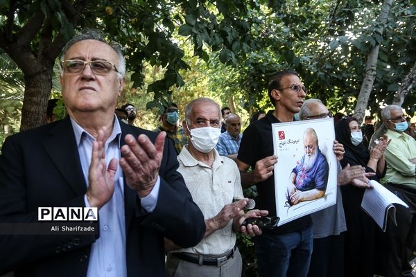 مراسم تشییع پیکر هوشنگ ابتهاج