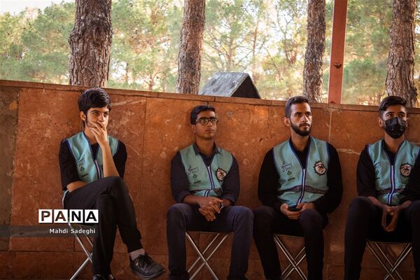 کارگاه‌های آموزشی دومین روز اردوی قطبی اعضای سازمان دانش‌آموزی