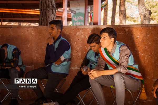 کارگاه‌های آموزشی دومین روز اردوی قطبی اعضای سازمان دانش‌آموزی