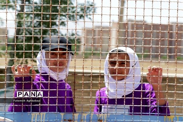 برگزاری روز سوم مسابقات دانش‌آموزی دختر سراسر کشور در شهرکرد