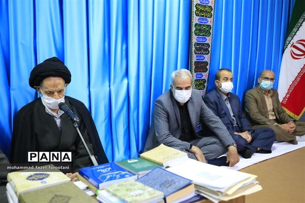 دیدار وزیر آموزش و پرورش با نماینده ولی فقیه در استان خراسان جنوبی