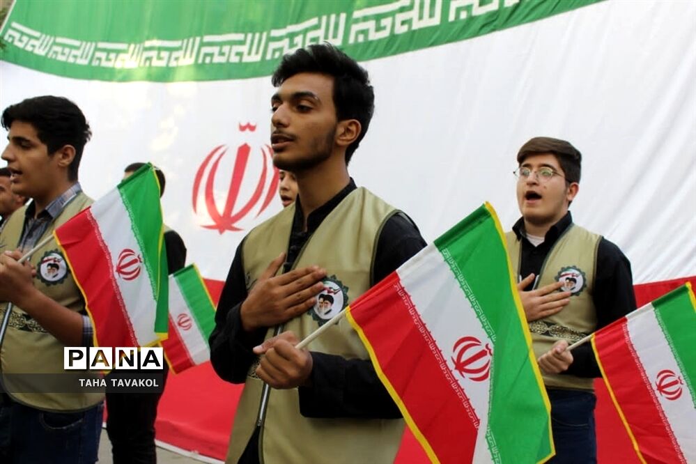 اردوی قطبی اعضای سازمان دانش‌آموزی در اردوگاه شهید مصطفی خمینی دماوند