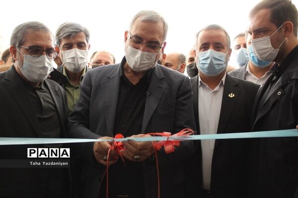 سفر وزیر بهداشت به سمنان