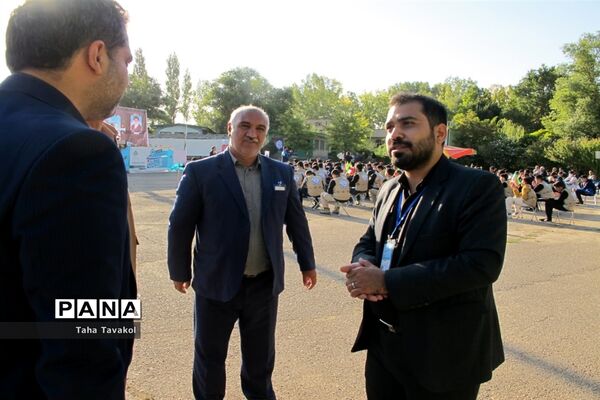 بازدید معاون پرورشی و فرهنگی اداره‌کل شهرستان‌های تهران از اردوی قطبی اعضای سازمان دانش‌آموزی