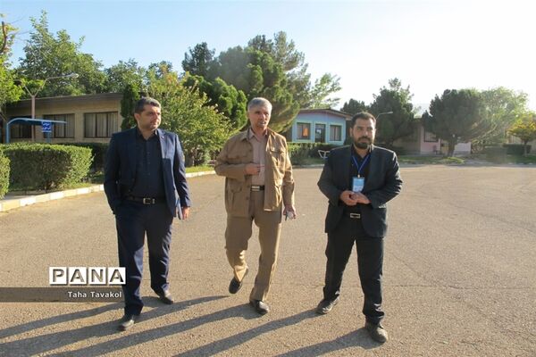 بازدید معاون پرورشی و فرهنگی اداره‌کل شهرستان‌های تهران از اردوی قطبی اعضای سازمان دانش‌آموزی