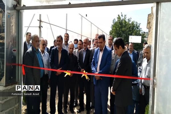 افتتاح گلخانه گل‌های زینتی در اسرم