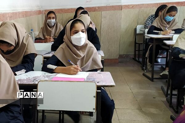 برگزاری کلاس‌های جبرانی  برای دانش‌آموزان در دبیرستان مهدیه ناحیه یک ری