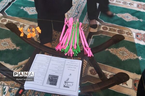حس رقابت و هیجان بین استان‌ها‌ی حاضر در اردوی قطبی اعضای سازمان دانش‌آموزی