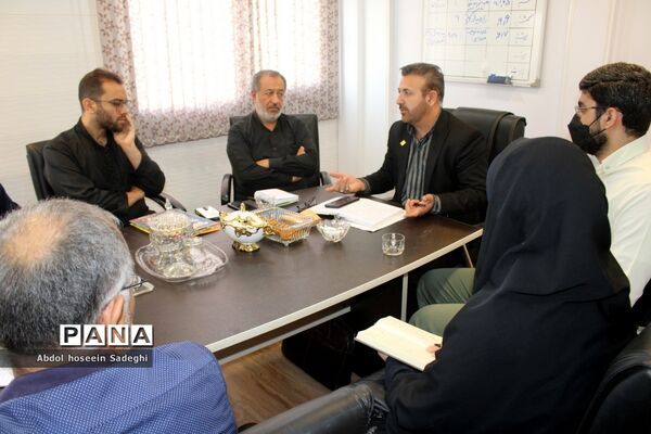 نشست تخصصی نمایندگان مدارس راهیان کوثر بوشهر