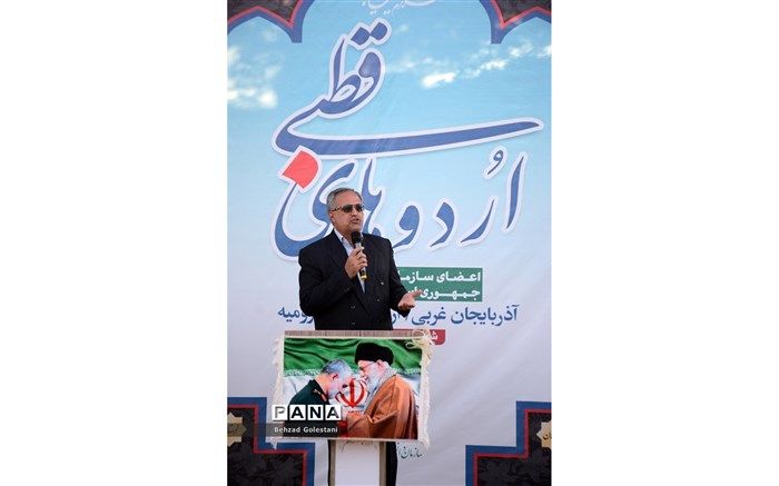 آشنایى جوانان با ماهیت و ذات وجودى خودشان از ثمرات فعالیت‌هاى سازمان دانش‌آموزى است