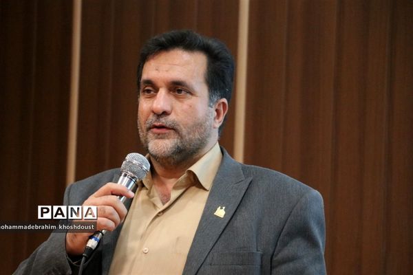 جلسه هم‌اندیشی روابط عمومی‌های قطب شهید برونسی به‌مناسبت هفته دولت