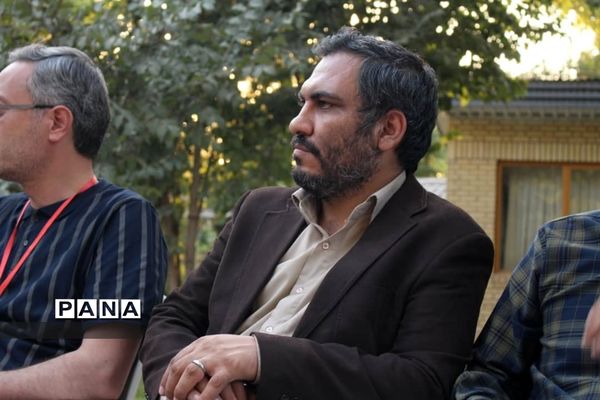 نشست صمیمی قائم مقام معاون وزیر در سازمان دانش‌آموزی با عوامل و سرپرستان اردوی قطبی دماوند