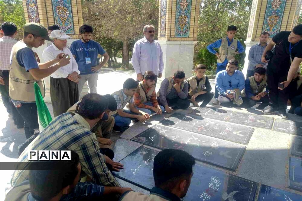 دانش‌آموزان اعضای سازمان دانش‌آموزی آذربایجان شرقی در اردوی قطبی