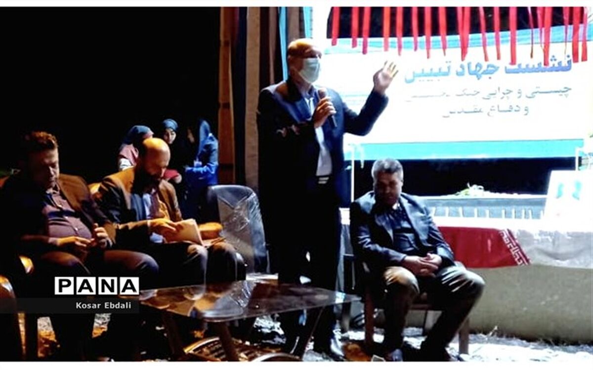 شهیدان بزرگترین الگوی زندگی دانش‌آموزان هستند