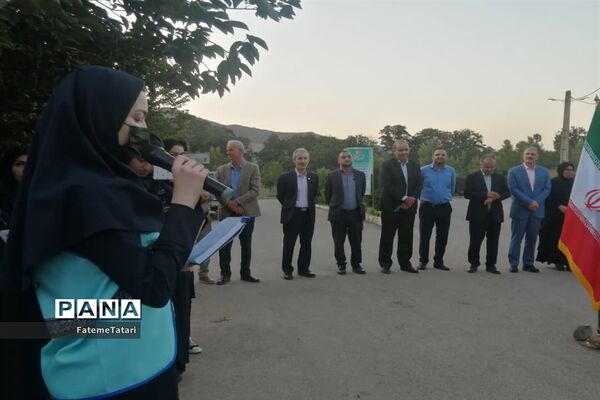 برگزاری اردوی قطبی دانش‌آموزان دختر در اردوگاه خان ببین