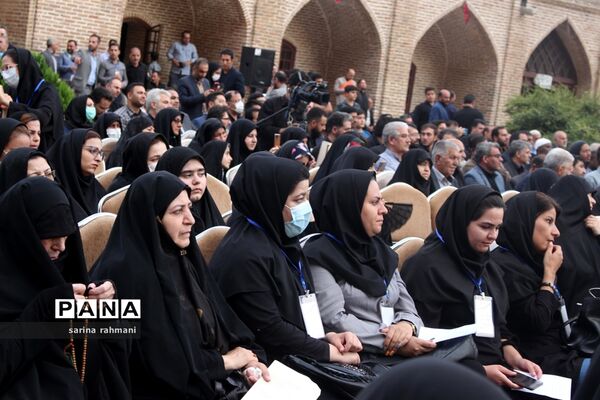 حضور خبرنگاران دانش‌آموز در اجلاس بین المللی پیرغلامان و خادمان حسینی در کرمانشاه